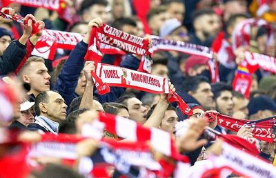 PCH, mesaje dure după meciul cu CFR! Fanii, derapaj violent la adresa centralului: „A început jaful! Știam că ești bârsană”