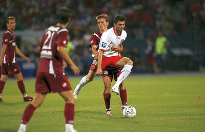 Prin ce au trecut jucătorii lui Dinamo după ce au cântat „Steaua e numai una”: „Ne era frică să ieșim din casă! Pulhac era să fie bătut”