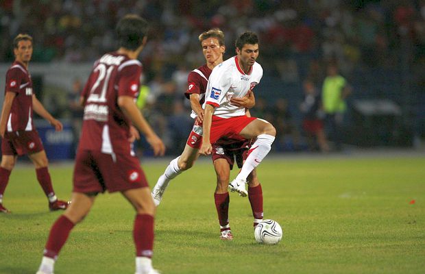 Prin ce au trecut jucătorii lui Dinamo după ce au cântat „Steaua e numai una”: „Ne era frică să ieșim din casă! Pulhac era să fie bătut”