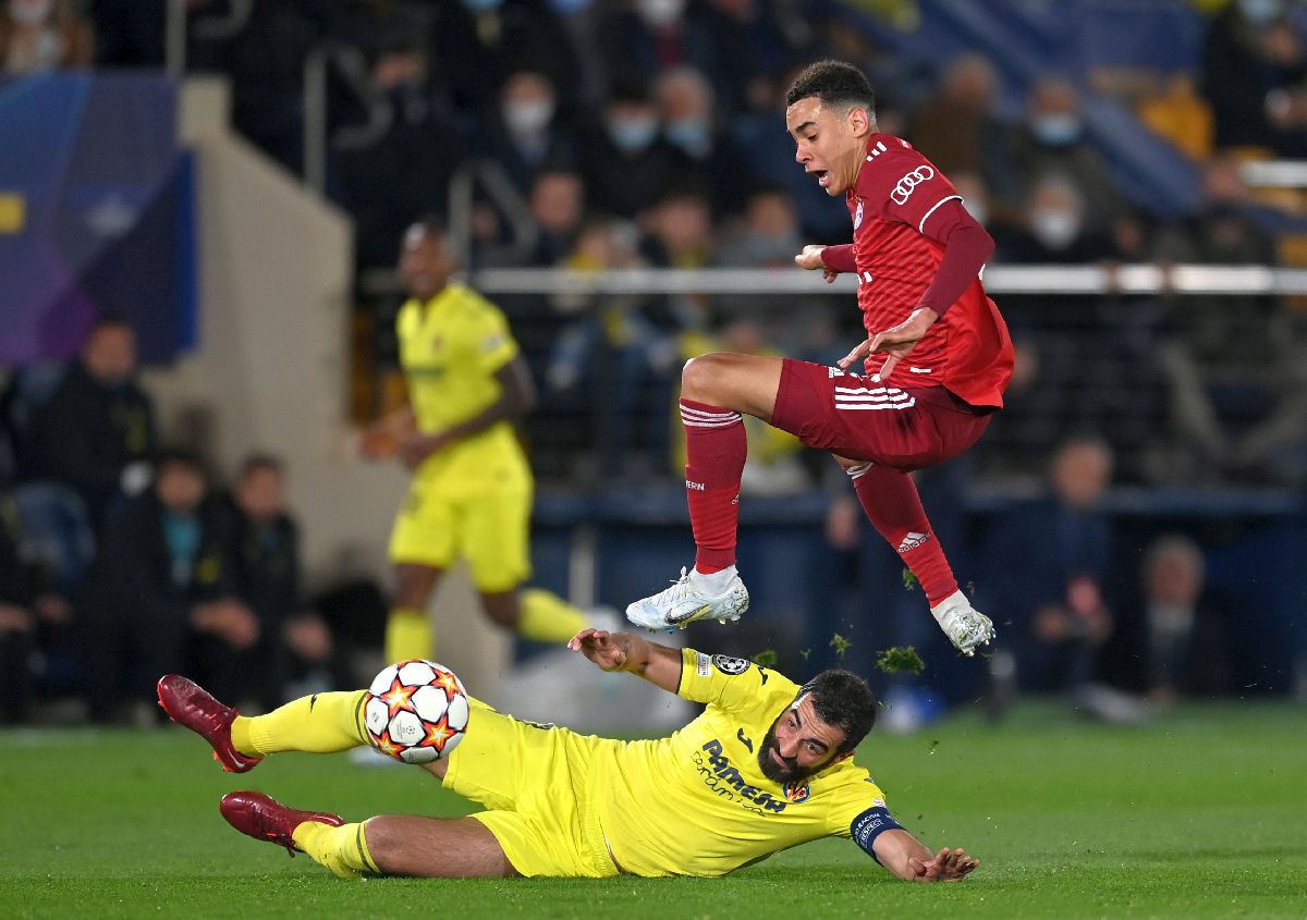 VAR a anulat un gol fabulos în Villarreal - Bayern! Imitase superreușita lui Cristi Chivu de la Euro 2000