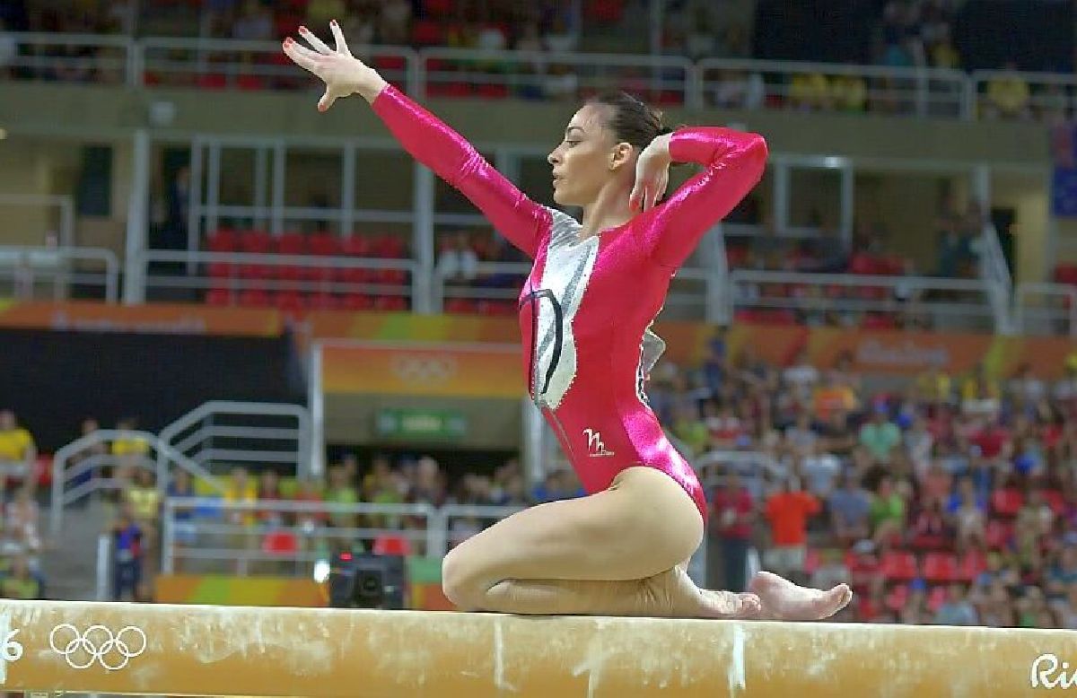 Legendă pe viață! Cătălina Ponor, inclusă în Hall of Fame-ul gimnasticii mondiale