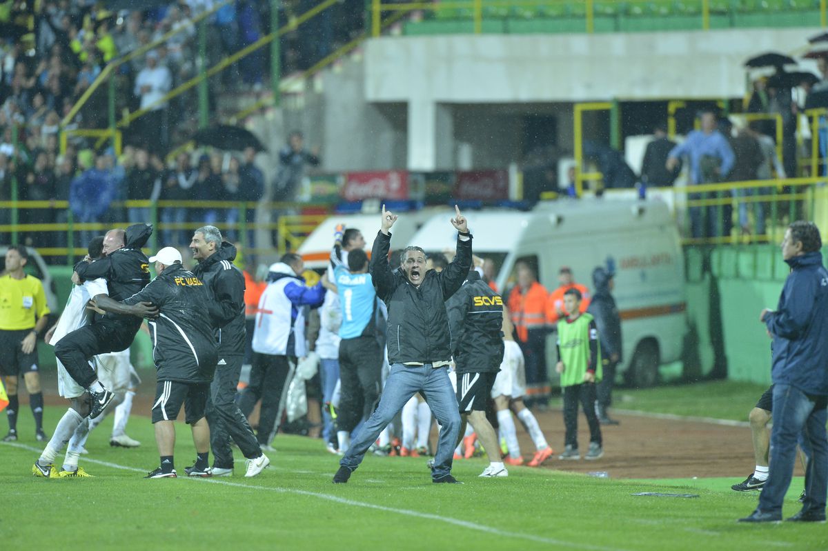 Patronul din Liga 1 a recunoscut că i-a făcut schimbările lui Șumudică: „Așa l-am bătut pe Gigi”