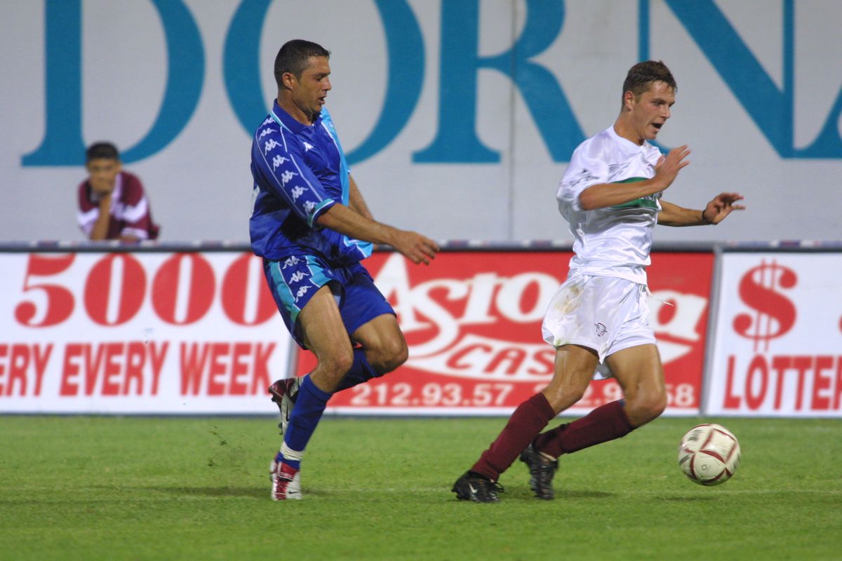 „Mi-au pus coroană de rege, stăteam în fața a 250 de oameni” » Ce a trăit Sabin Ilie în China: „Un vecin a pus imnul țării de la 6 dimineața la 12 noaptea”