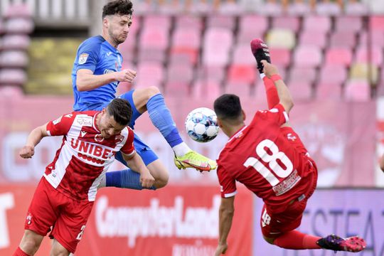 Dinamo şi Clinceni sunt două cluburi care şi-au păcălit jucătorii sezonul trecut