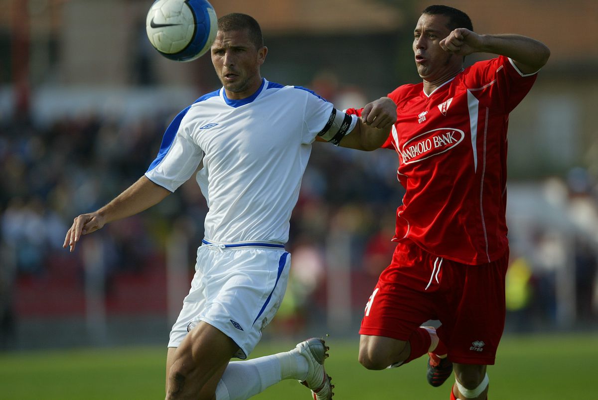 „Mi-au pus coroană de rege, stăteam în fața a 250 de oameni” » Ce a trăit Sabin Ilie în China: „Un vecin a pus imnul țării de la 6 dimineața la 12 noaptea”