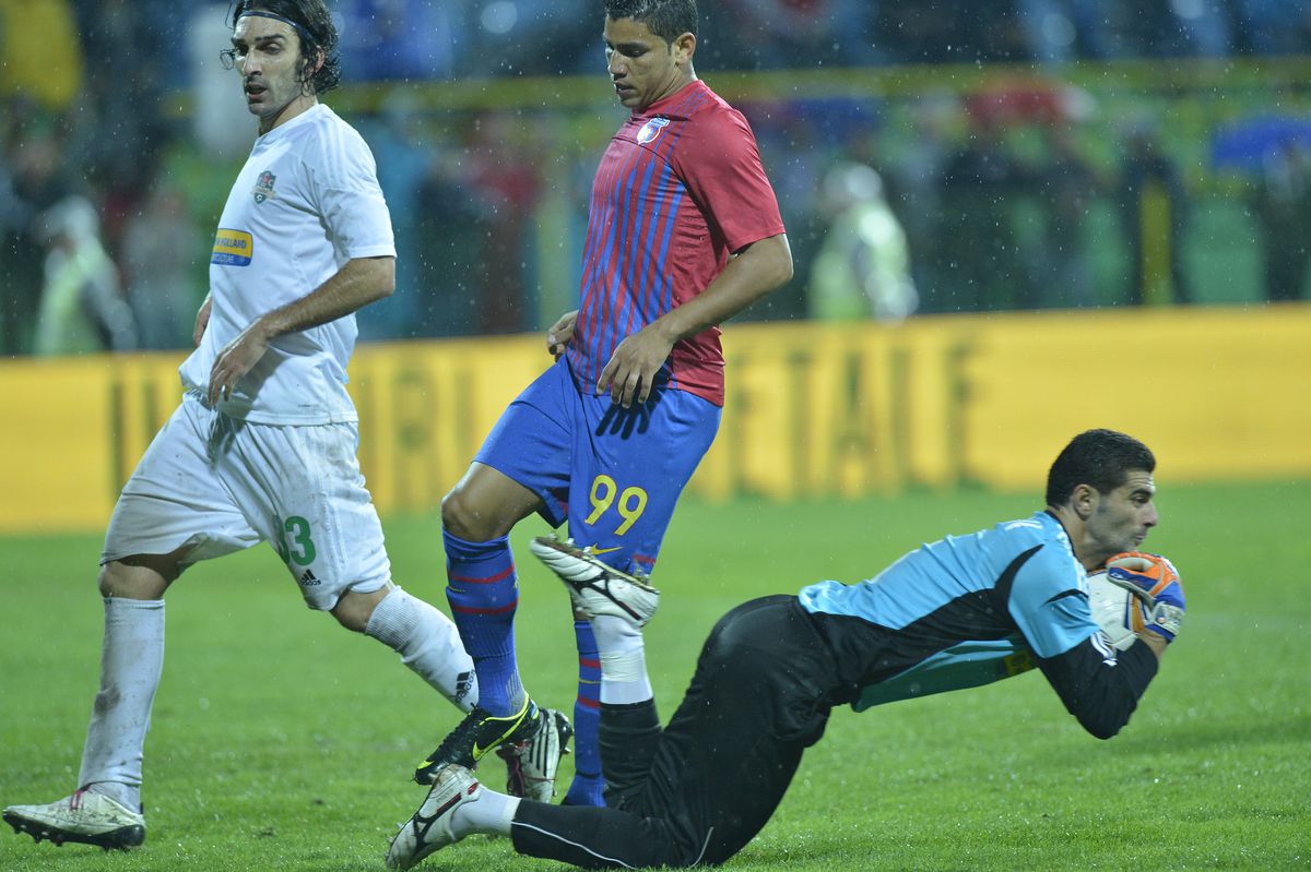 Vaslui - FCSB 3-1, etapa 6 sezon 2012-2013