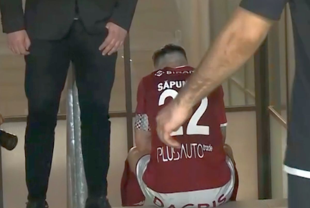Rapid - CFR Cluj 1-4 » „Acceleratul” lui Bergodi a deraiat de tot, iar Giuleștiul FIERBE + Ce debut pentru Hoban și Dican în era post-Mutu!