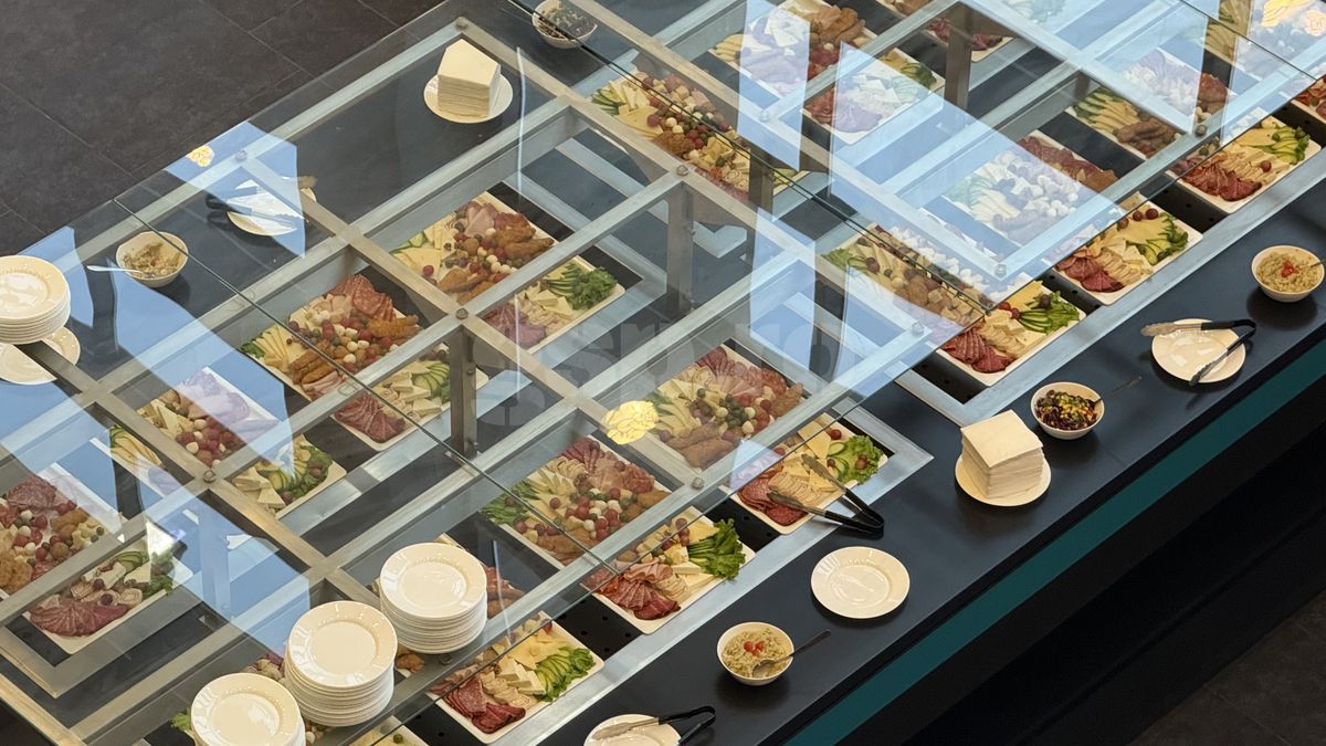 Cum arată meniurile din zona VIP înainte de Rapid - Dinamo