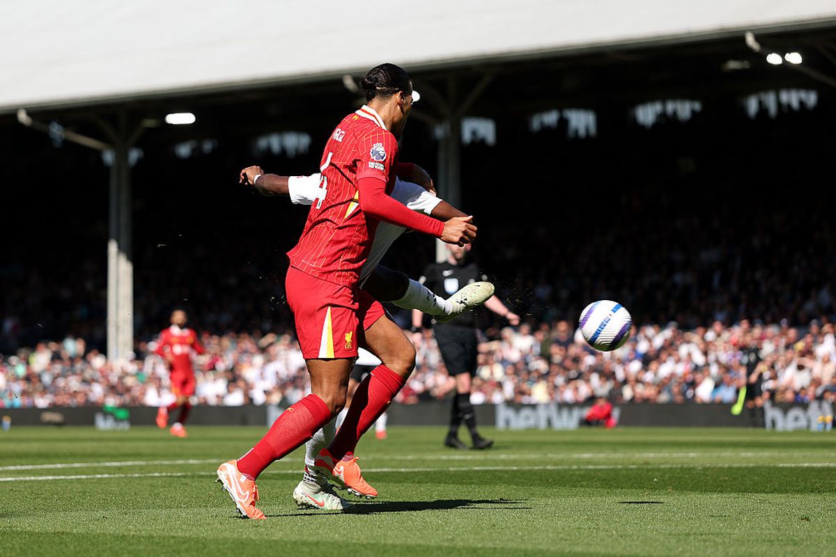Fulham - Liverpool 3-2 » Șansă irosită! „Cormoranii” pierd al doilea meci din acest campionat, dar rămân lideri autoritari