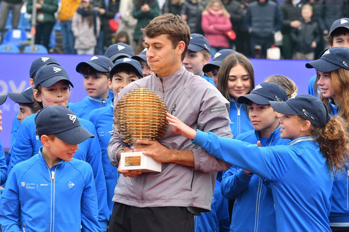 Flavio Cobolli este noul campion de la Țiriac Open » Primul italian care se impune la București a cucerit întâiul titlu ATP al carierei