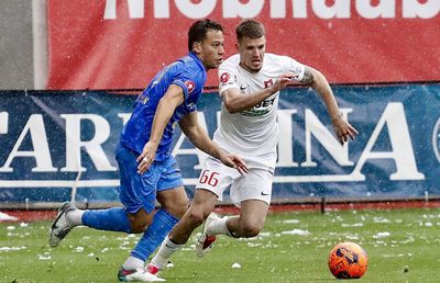 Gloria Buzău profită de două gafe în defensivă și se impune la Sibiu » Lupta pentru salvarea de la retrogradare se complică și mai mult