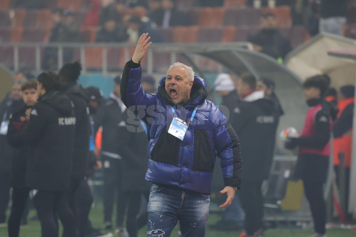 Gestul lui Marius Șumudică la adresa galeriei Rapidului » Tehnicianul a avut o criză de nervi