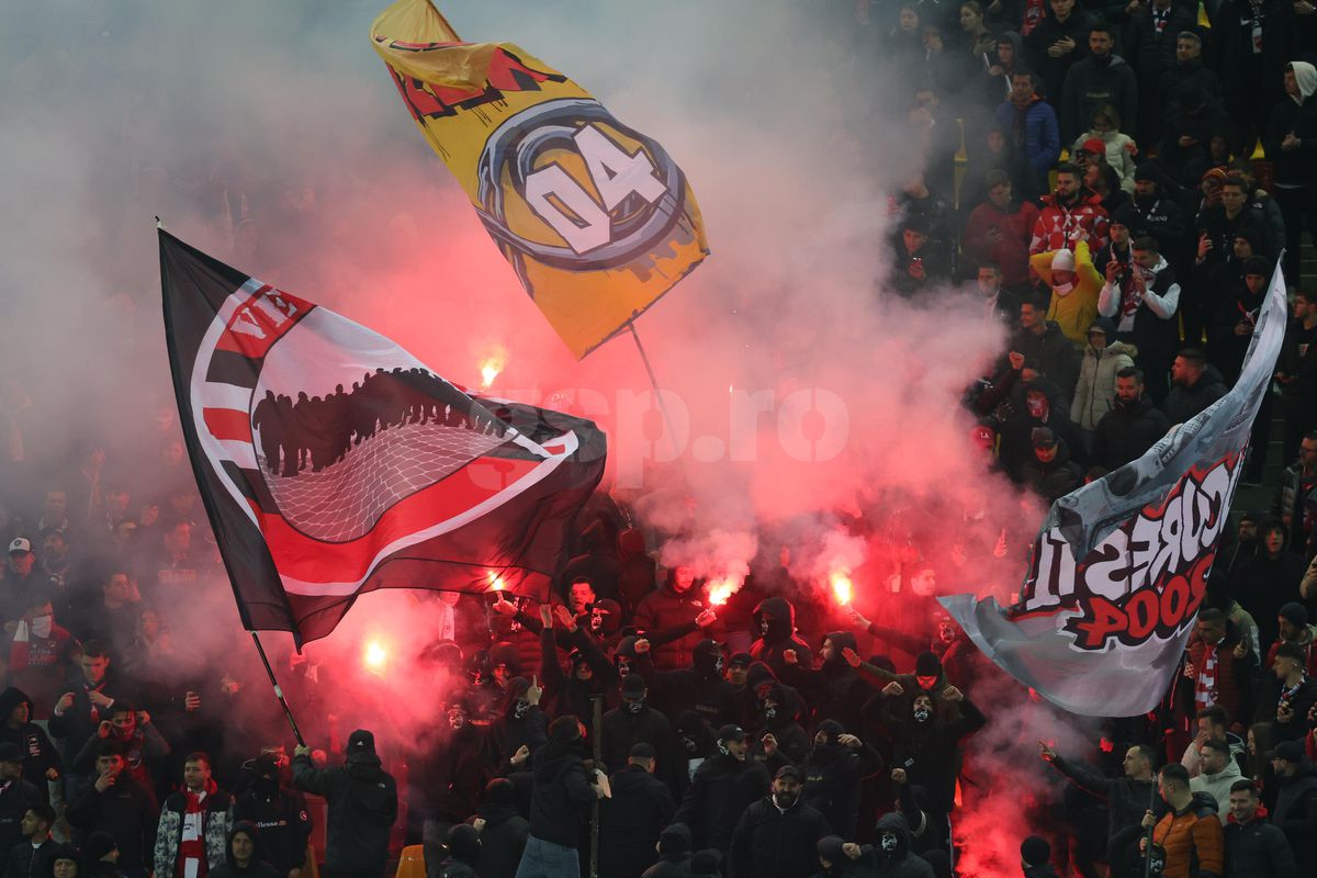 Cea mai mică scenografie dintr-un derby » Ce au pregătit fanii lui Dinamo