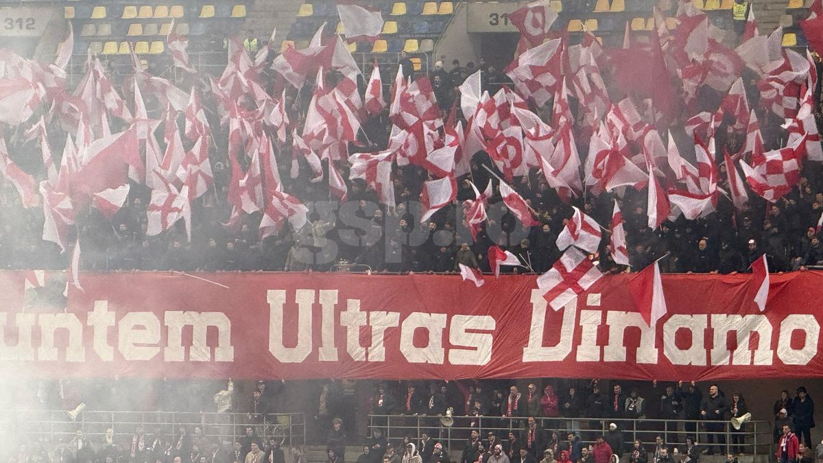 Scenografia afișată de fanii lui Dinamo în meciul cu Rapid