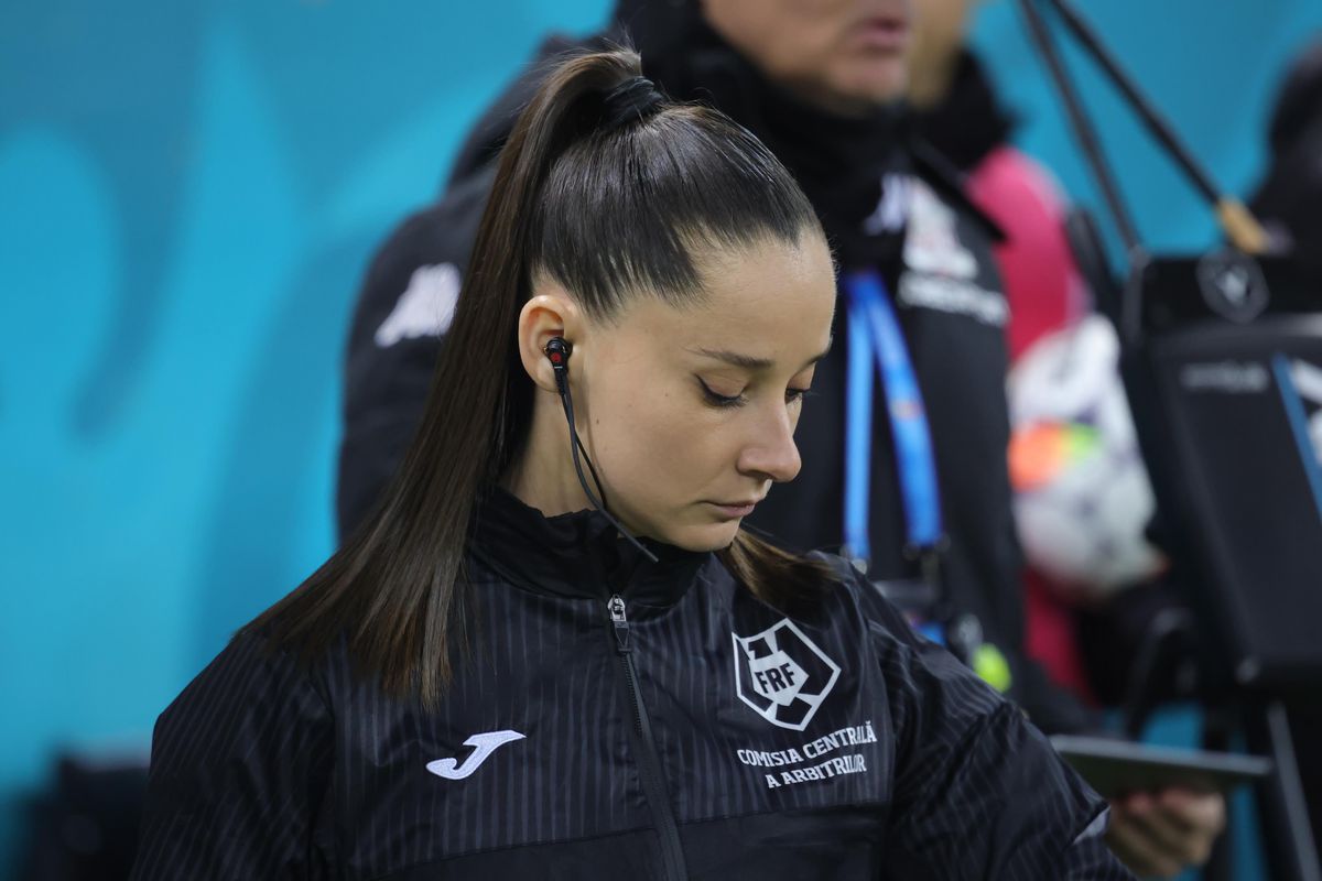 Iuliana Demetrescu în Rapid - Dinamo