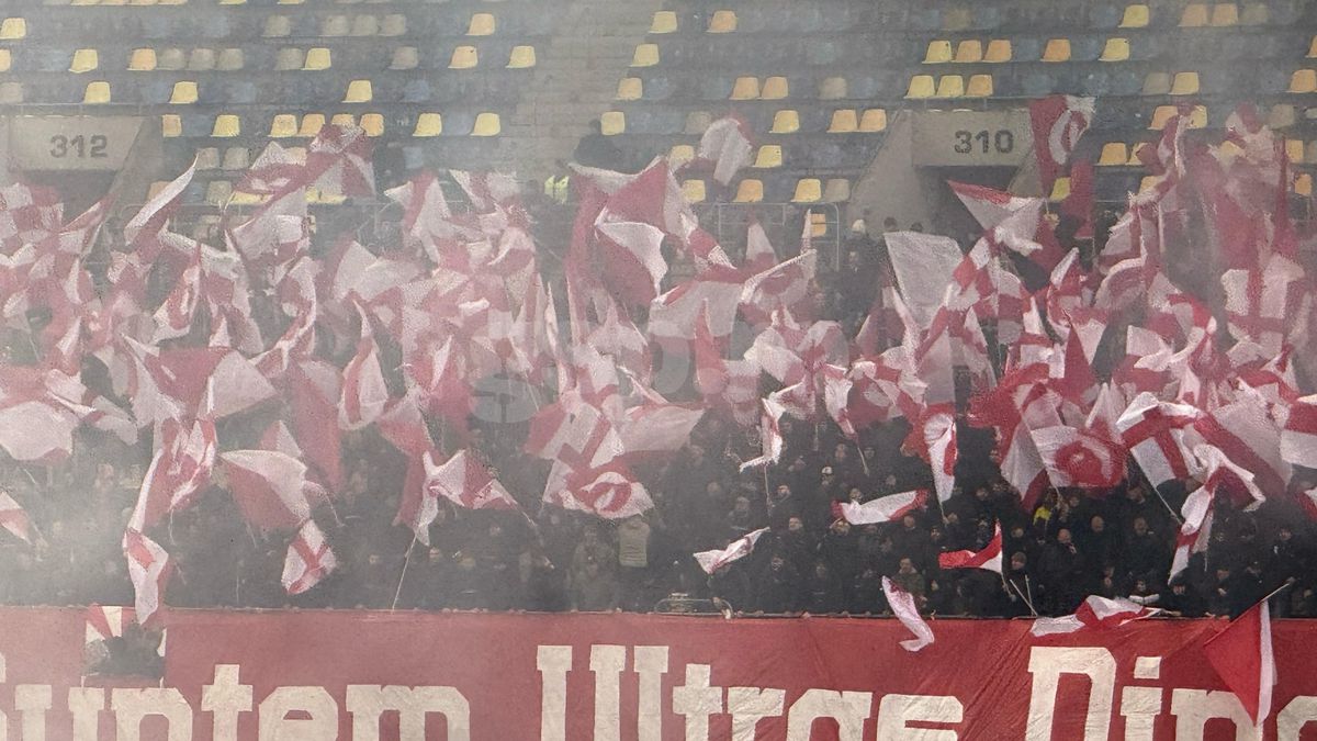 Cea mai mică scenografie dintr-un derby » Ce au pregătit fanii lui Dinamo