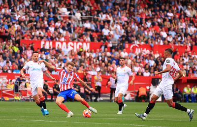 Final dramatic pe Ramon Sanchez Pisjuan! Atletico a dat lovitura în prelungiri și profită de pașii greșiți făcuți de Barcelona și Real