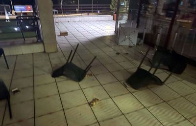 Teroare în noapte » Huliganii au luat cu asalt sediile clubului