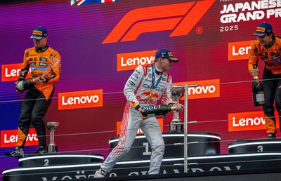 Max Verstappen, aroganță supremă la adresa McLaren, după victoria din Japonia: „Nu m-ați fi văzut!”