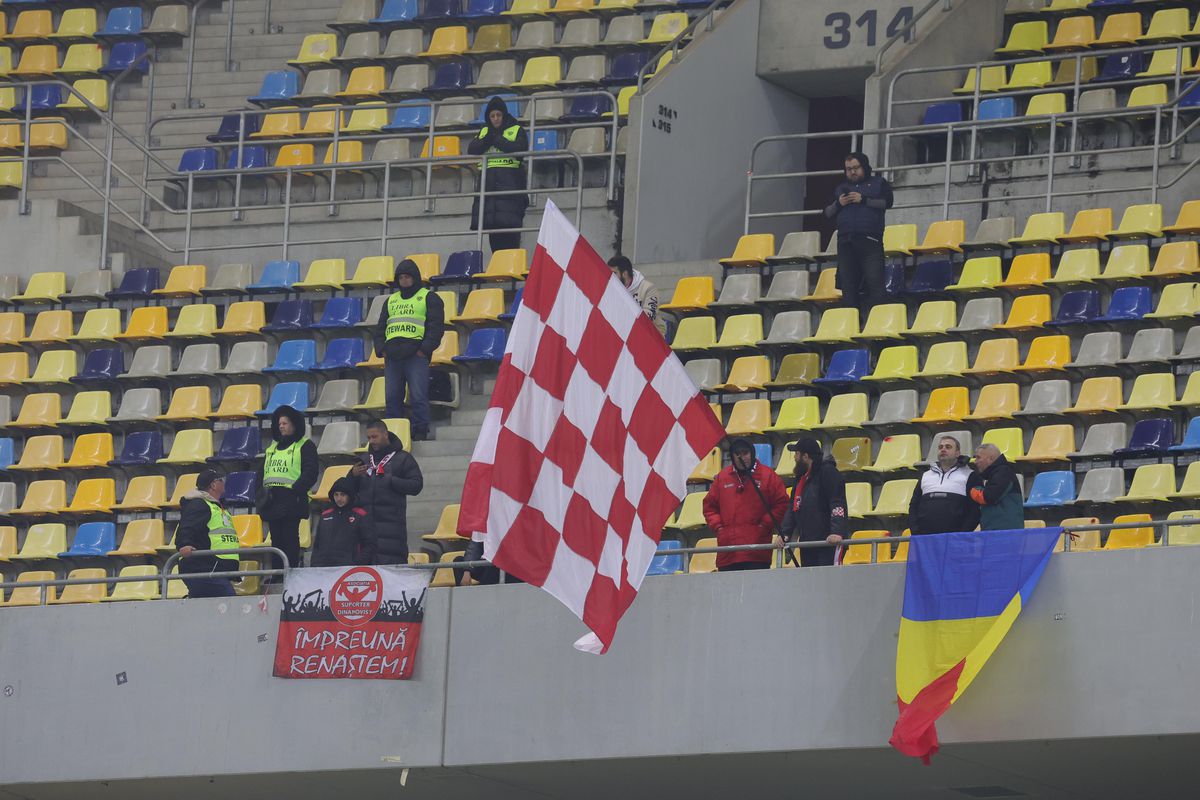 Imagini de la Rapid - Dinamo, înainte de meci