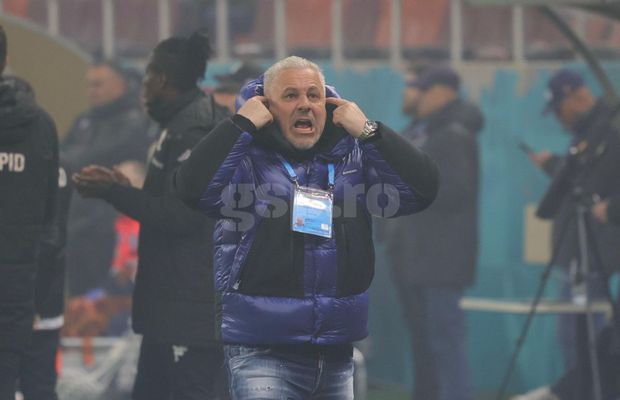 Gestul lui Marius Șumudică la adresa galeriei Rapidului » Tehnicianul a avut o criză de nervi