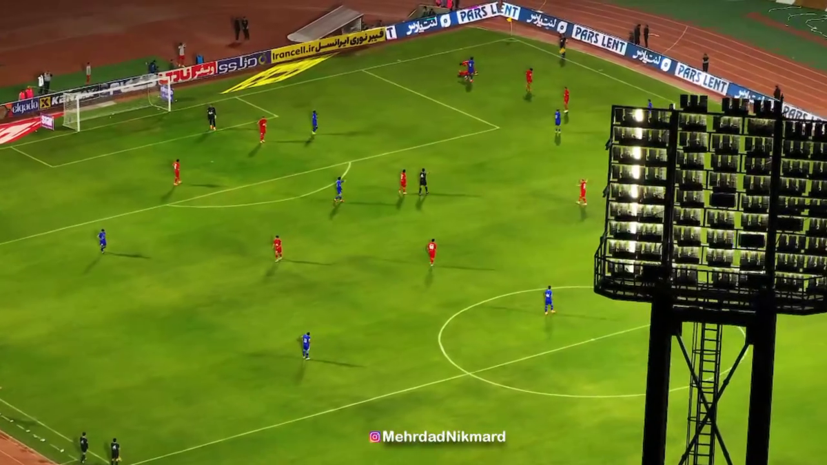 Meciul dintre Tractor și Esteghlal