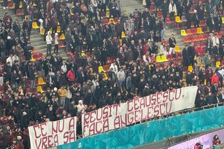 Discursul lui Șumudică a fost ignorat: fanii Rapidului au PROTESTAT din nou » Comparație cu Ceaușescu