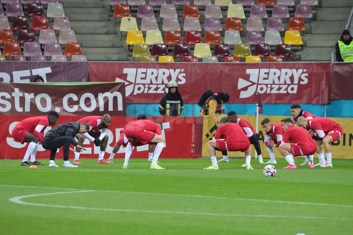 Imagini de la încălzire, Rapid - Dinamo