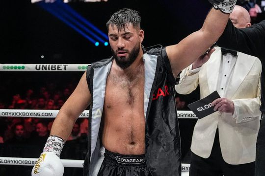 Alin Nechita / FOTO: Facebook @GLORYKICKBOXINGOFFICIAL