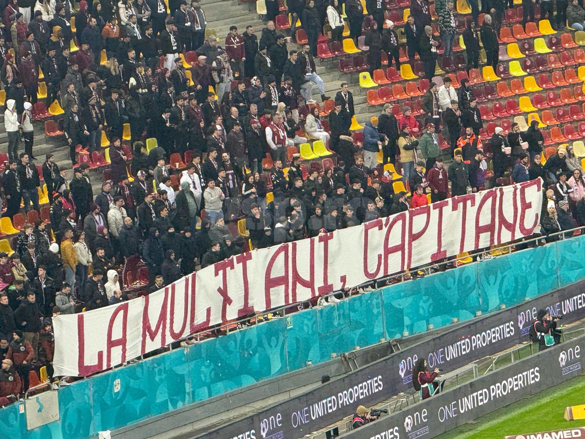 Toate mesajele galeriilor la Rapid - Dinamo: derapaj rasist și atacuri în valuri la adresa conducerii