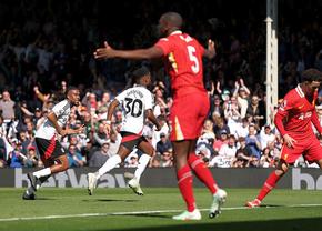 Fulham - Liverpool 3-2 » Șansă irosită! „Cormoranii” pierd al doilea meci din acest campionat, dar rămân lideri autoritari