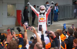 Max Verstappen a câștigat Marele Premiu de Formula 1 al Japoniei! Clasamentul complet de la Suzuka + ierarhia piloților și a constructorilor