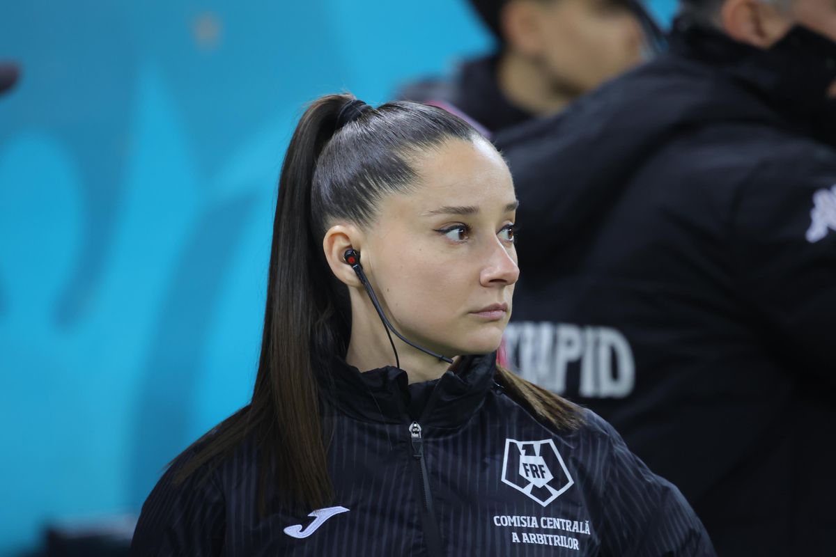 Iuliana Demetrescu în Rapid - Dinamo