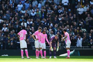 Final de drum! Prima echipă retrogradată matematic din Premier League