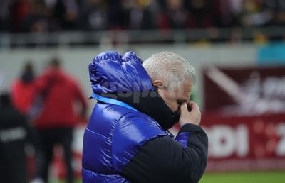 Marius Șumudică, în lacrimi la derby-ul dintre Rapid și Dinamo » Ce l-a emoționat pe tehnicianul giuleștenilor