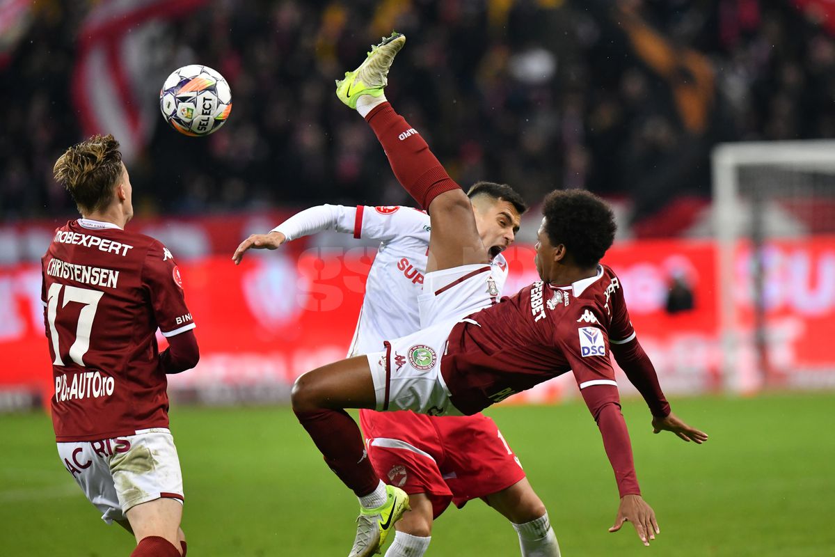 Cel mai bun om din Rapid - Dinamo: „Trebuia să mă bage, nu avea încotro!”