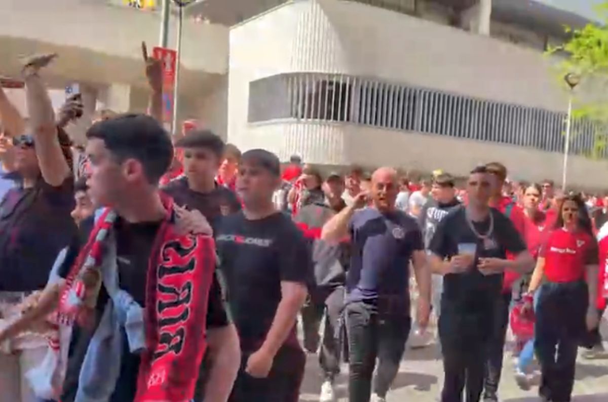 Protest înainte de Sevilla - Atletico Madrid