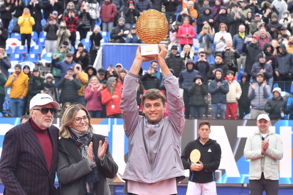 Flavio Cobolli este noul campion de la Țiriac Open » Primul italian care se impune la București a cucerit întâiul titlu ATP al carierei