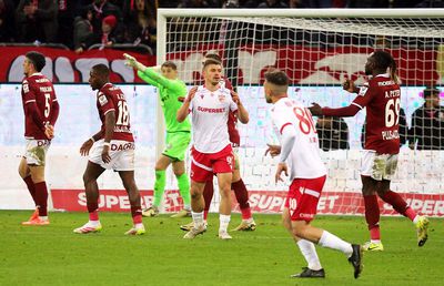 Două nume l-au impresionat pe fostul mijlocaș din Giulești: „Se poate bate pentru postul de titular!”