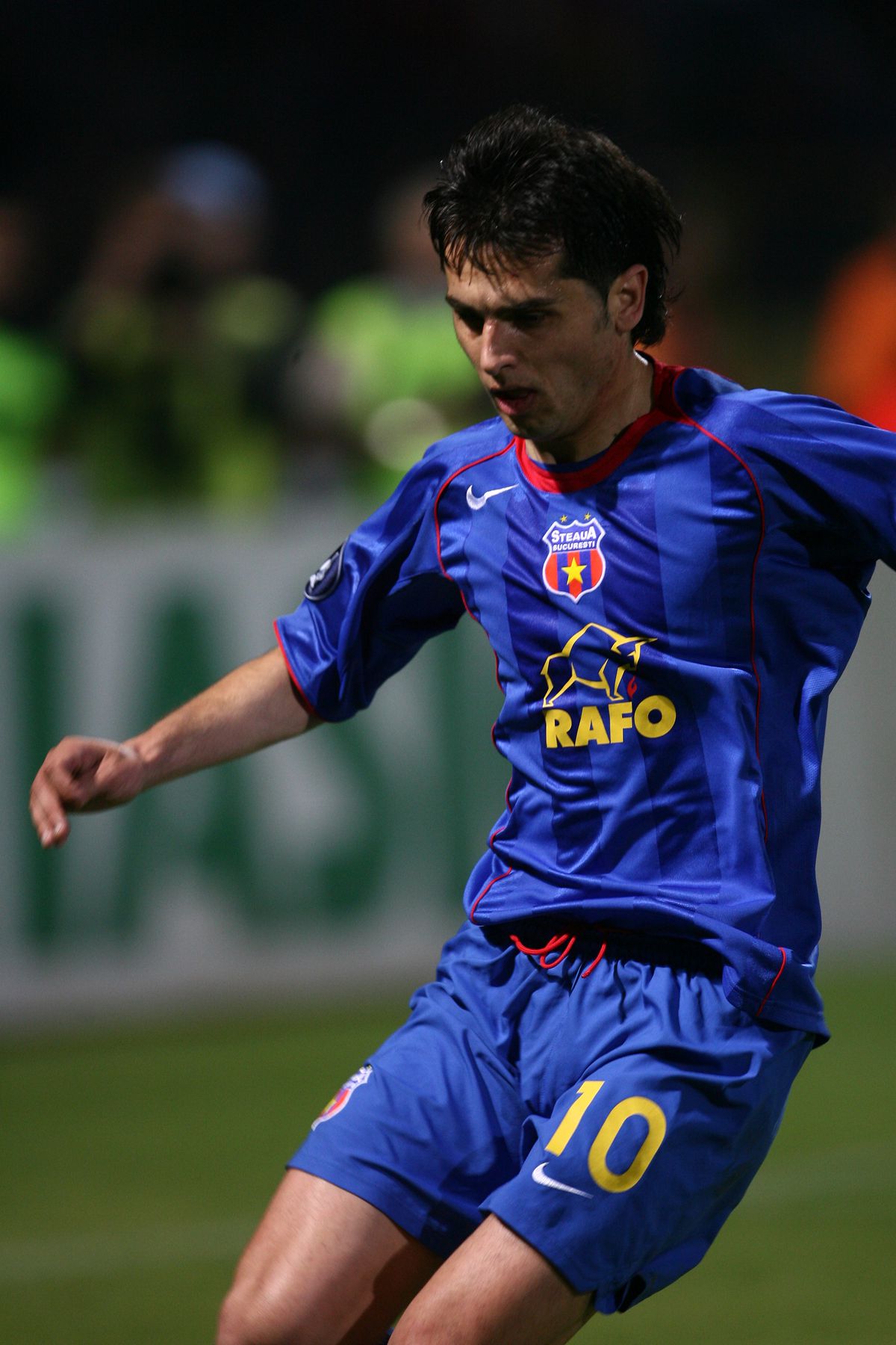 Ce fac acum UEFAntasticii României » La fix 20 de ani de la FCSB - Rapid, un singur fotbalist mai e în activitate