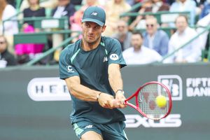 La 28 de ani, a câștigat primul titlu ATP pe zgură