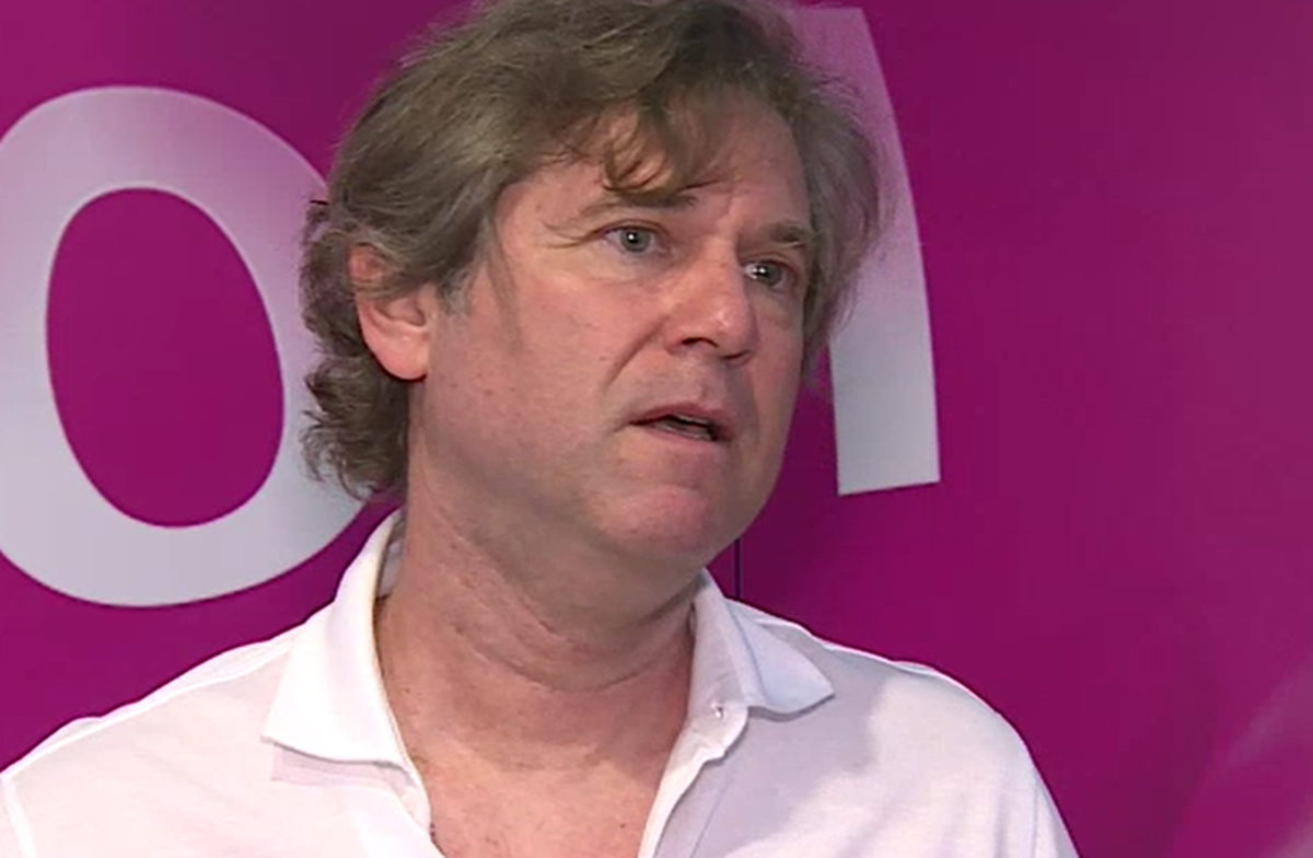 FOTO. Cum arată acum Florin Răducioiu, după două luni în autoizolare: „O să fac dezastru dacă mă tund” :)