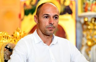 EXCLUSIV VIDEO Bogdan Andone, dezvăluiri din interiorul FCSB: cea mai STRANIE clauză din fotbalul românesc + de ce a semnat, deși putea alege singur primul 11 doar la juniori