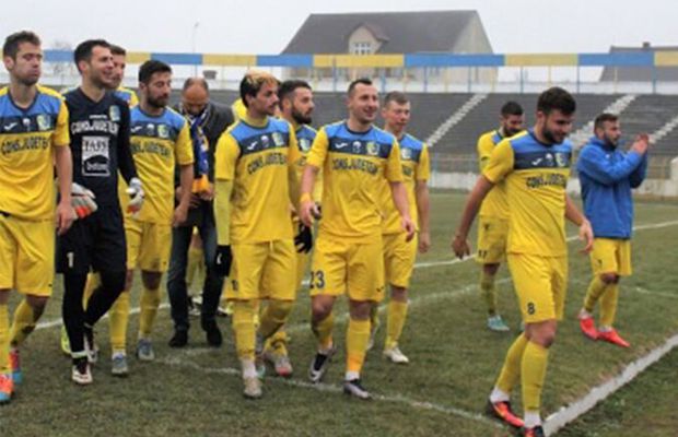 EXCLUSIV VIDEO Fostul antrenor de la FCSB suspectează un blat: „Un meci pe care nu pot să mi-l explic!”