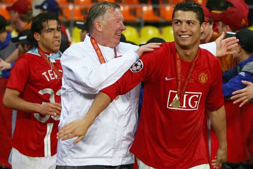 Transferul de 94 de milioane € al lui Cristiano Ronaldo de la United la Real a doborât recordul mondial în 2009