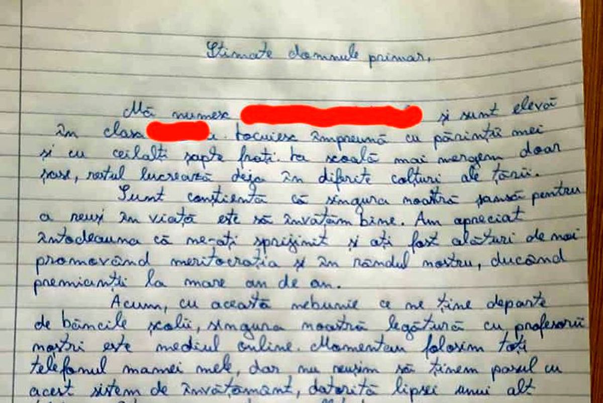 Scrisoarea emoționantă a elevei din Vaslui pentru primar: „Vă rog cu toată fiinţa mea să îmi împrumutaţi un telefon, pentru a-mi putea face temele” + Reacția edilului: „Mi-au dat lacrimile, copil minunat!”