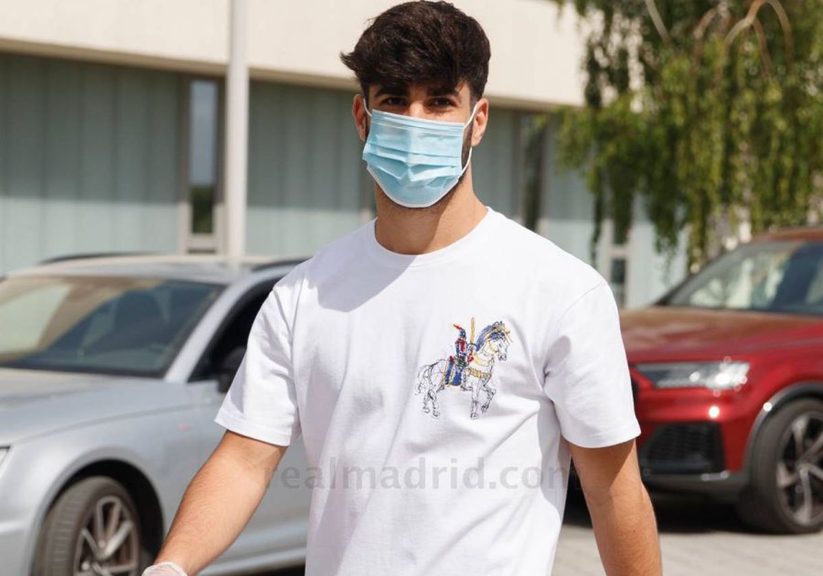 BARCELONA. Lionel Messi s-a decis! Alături de ce superfotbalist vrea să joace din sezonul următor: „E complet. Seamănă cu Suarez”