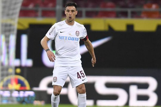 Mario Camora (34 de ani, fundaș stânga) este titular la CFR Cluj în meciul cu Academica Clinceni și bifează o bornă impresionantă.