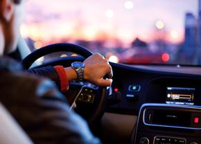 Ai nevoie de un serviciu rent a car eficient și sigur? Apelează la profesioniștii de la EvoGo!