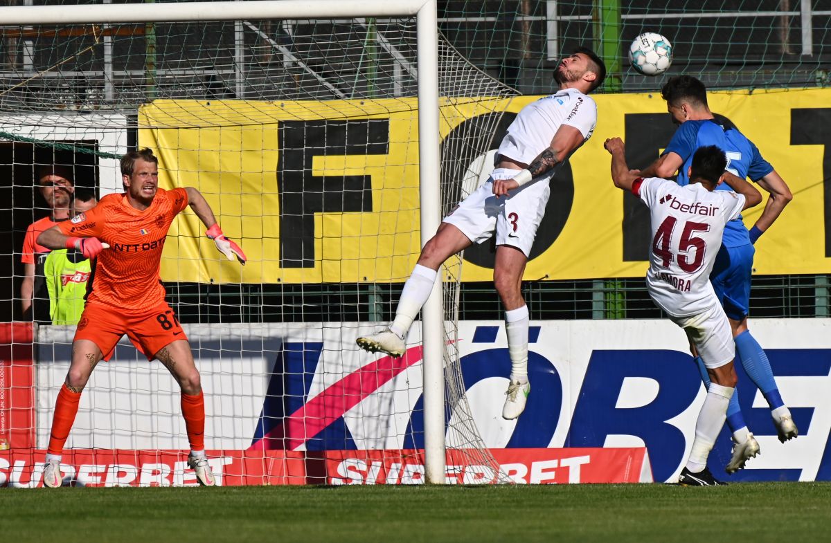 Și-a anunțat plecarea de la CFR Cluj, imediat după meciul cu Clinceni: „Aștept ofertele!”